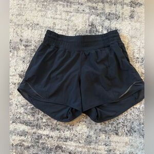 Lululemon Hotty Hot High-Rise shorts